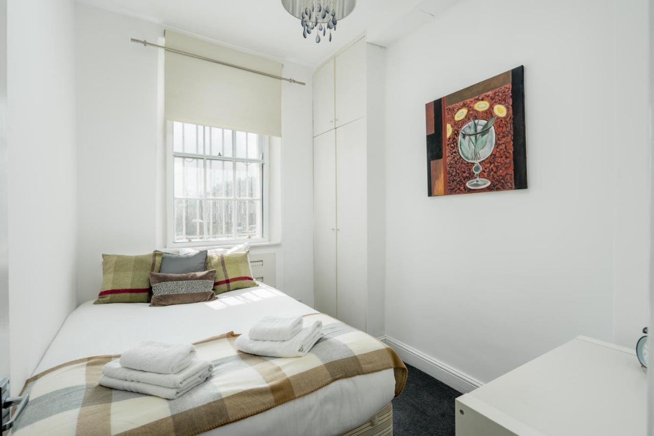 Ferienwohnung Cosy 1-Bed Flat On King'S Road In Chelsea, West London Exterior foto